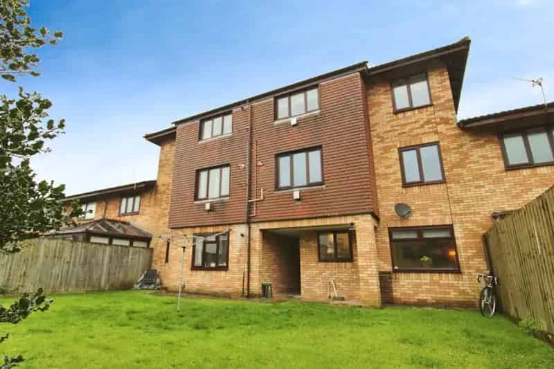 1 Bedroom Ground Floor Flat Canton First Time Buyers