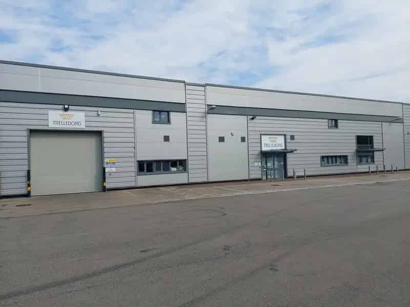 8855 sq ft Industrial Warehouse Unit Tamworth