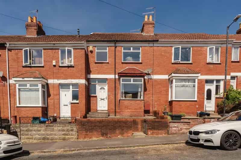 3 Bedroom Terraced House for Sale Windmill Hill