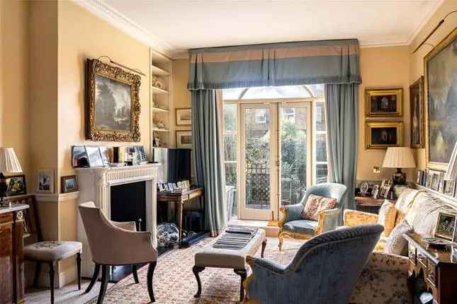 Spacious Chelsea Family Home  Victorian Terraced House for Sale