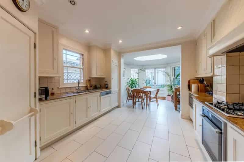 5 Bedroom Semi Detached House to Rent East Sheen