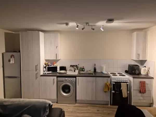 1 Bedroom 2nd Floor Flat Large Balcony Open Plan Living