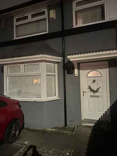 House For Rent in Manchester, England