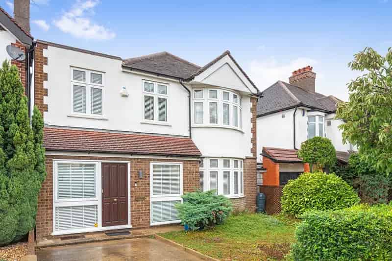 5 Bedroom Detached House for Sale Isleworth