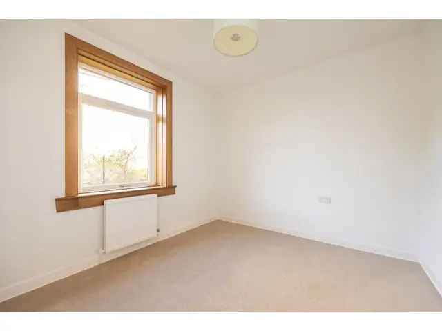 2 bedroom flat  for sale