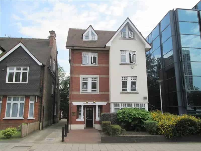 Ground Floor Office Near East Croydon Station