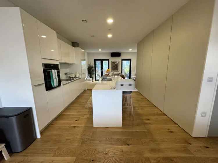 3 Bedroom Townhouse for Rent Ashton Canal