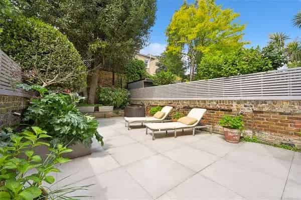34 Bedroom Family Home Near Ravenscourt Park