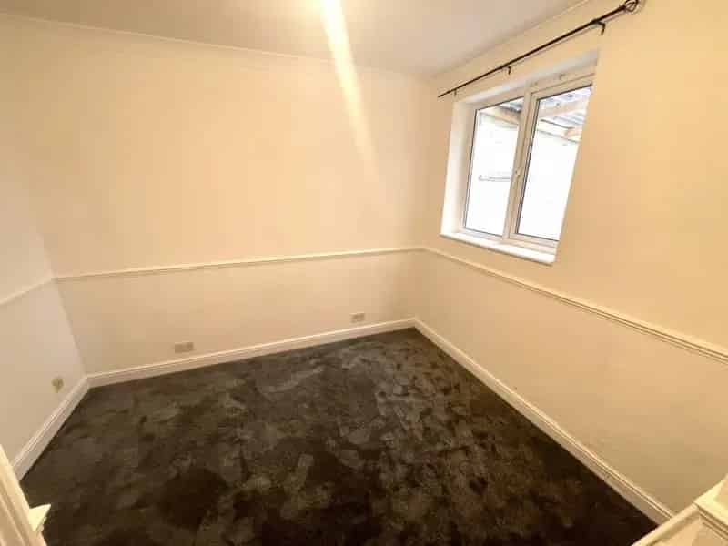 1 Bedroom Flat To Rent Available 14052025