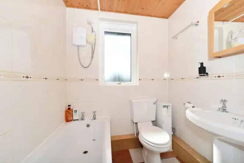 2 Bedroom Mid Terrace House For Sale Sheffield