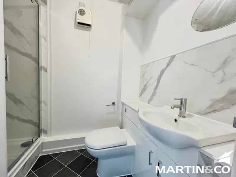 1 Bedroom Flat To Rent