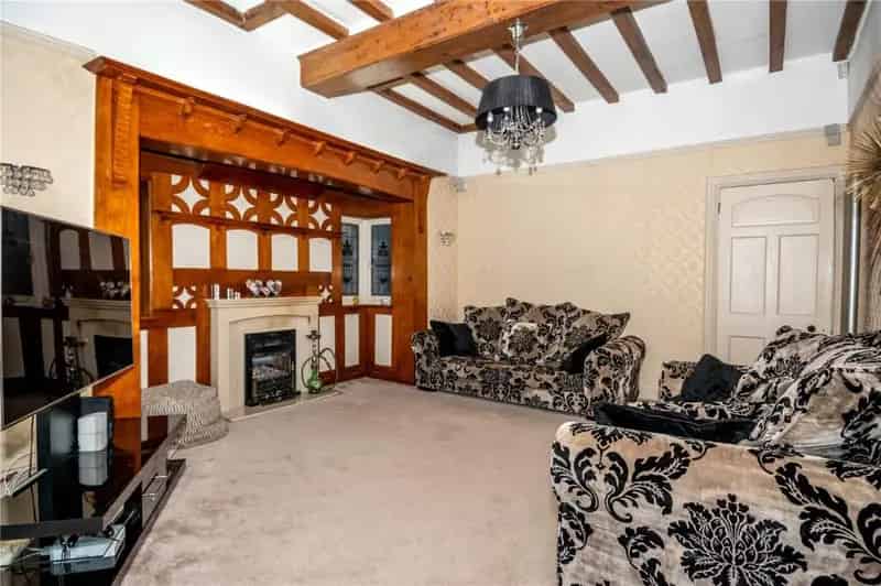 3 Bedroom Detached House Moseley Village Arts Crafts Family Home