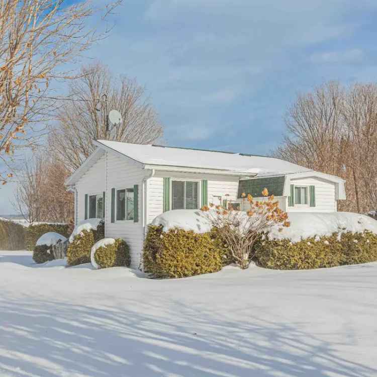 Lakefront Home with Heated Garage -  Near Mont Asdstock