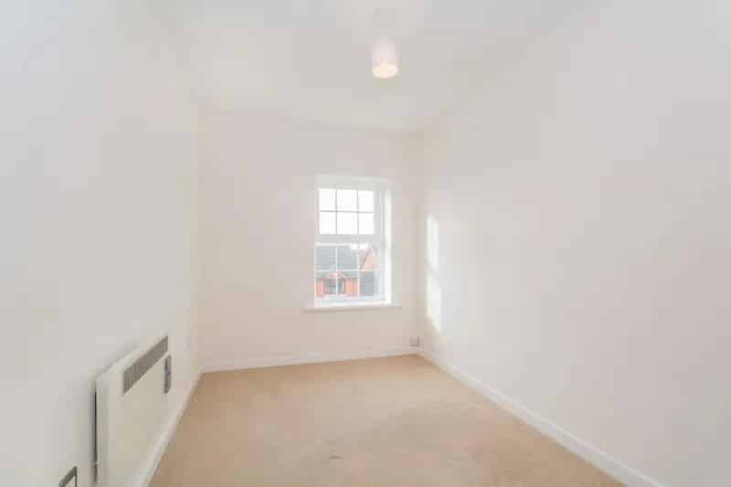 2 bedroom flat