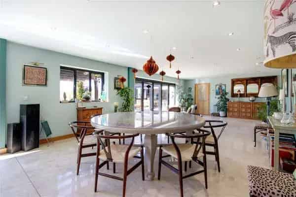 Exceptional Family Home with 1.3 Acres of Gardens and Far Reaching Views