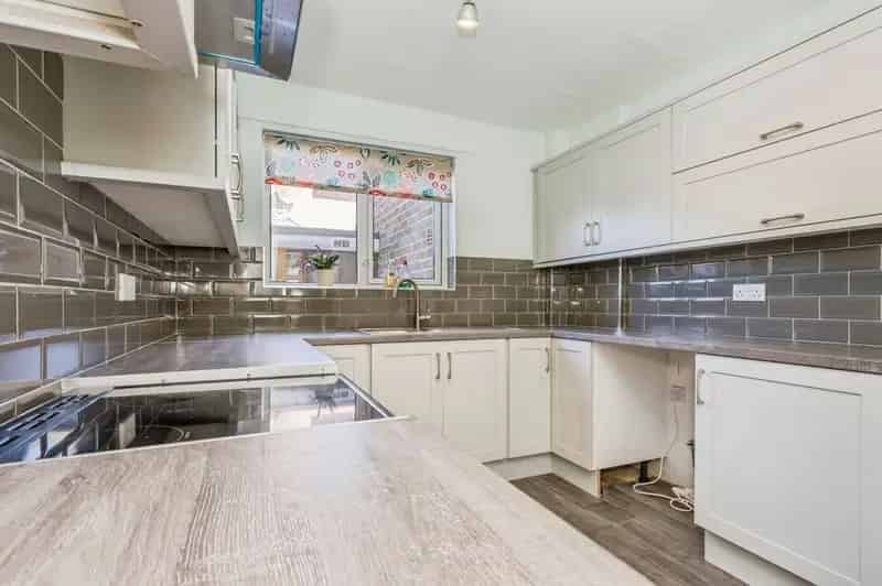 2 Bedroom Flat for Sale Bangor County Down BT20