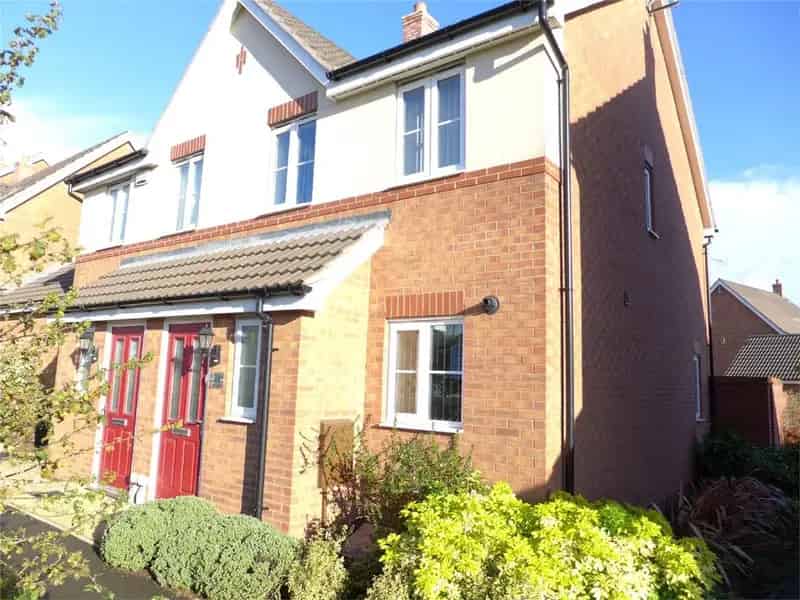 2 Bedroom Semi Detached House For Sale Near Blue Coat School
