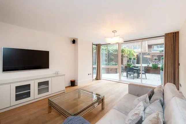 Belgravia Duplex Apartment  2 Beds 2 Baths Private Garden Parking