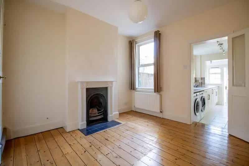 2 Bedroom Victorian Terraced House For Sale