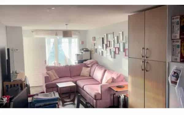 2 Bed New Build House Lovely Estate Near Parks Shops Schools