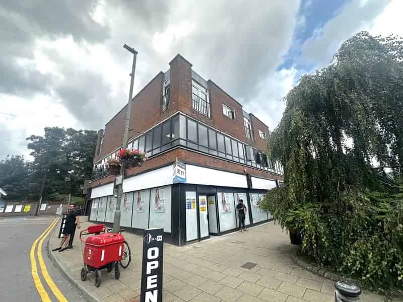 Oxted Office Suite First Floor Suite A B