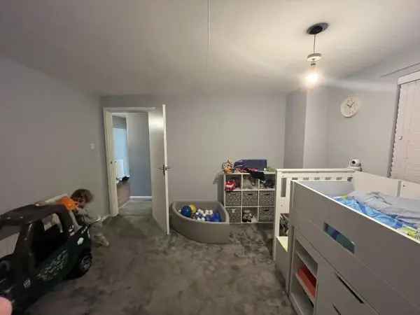 Flat For Rent in Chichester, England