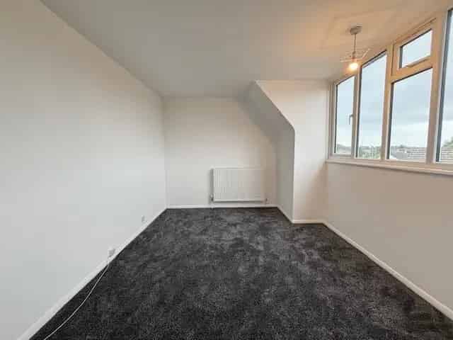 First Floor Apartment in Hazlemere - Two Double Bedrooms