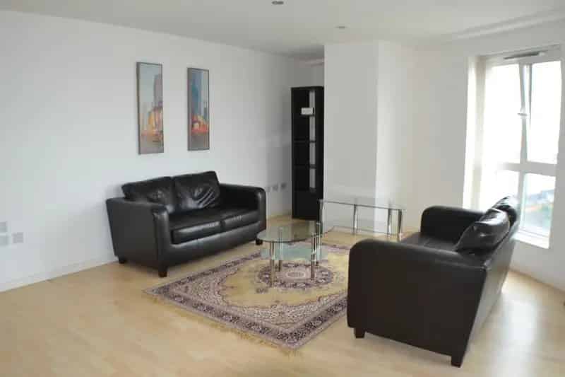 1 Bedroom Apartment to Rent - The Hive Masshouse Plaza