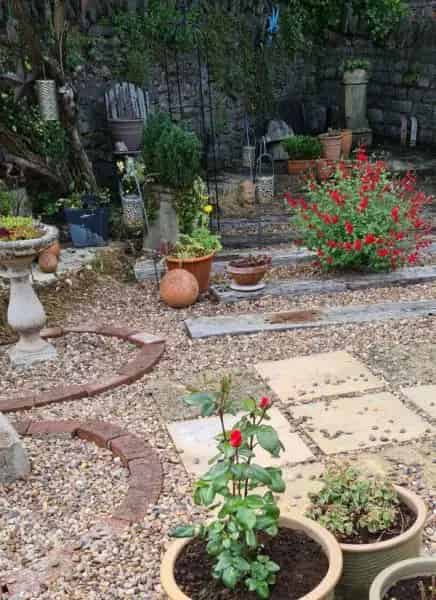 2 Bed House in Shropshire Hills Tourist Town