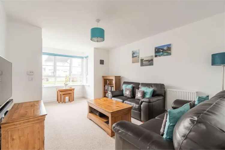 3 Bed Detached House with 2 Reception Rooms Kirkliston