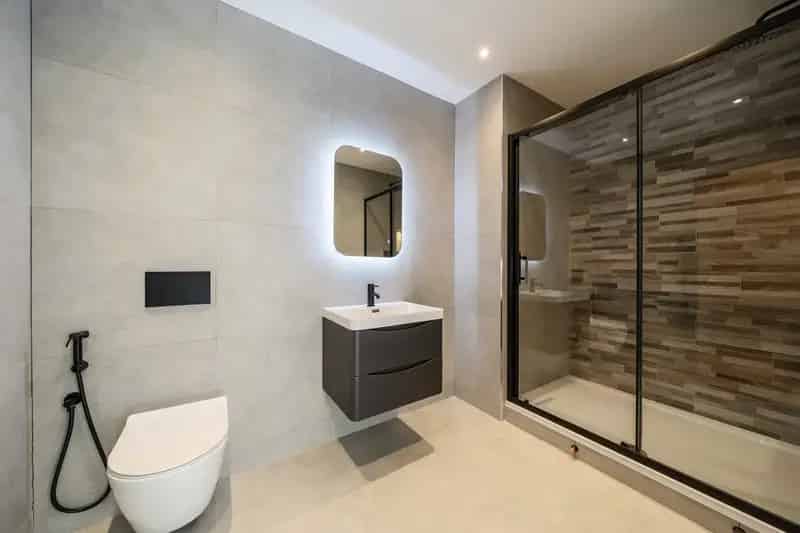 2 Bedroom Flat to Rent in Central Reigate