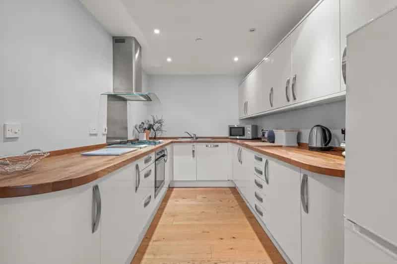 4 Bed Apartment for Sale in Salcombe Town Centre