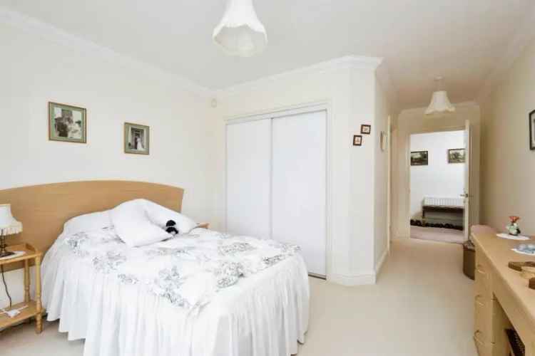 2 Bed Ground Floor Flat Meads Eastbourne