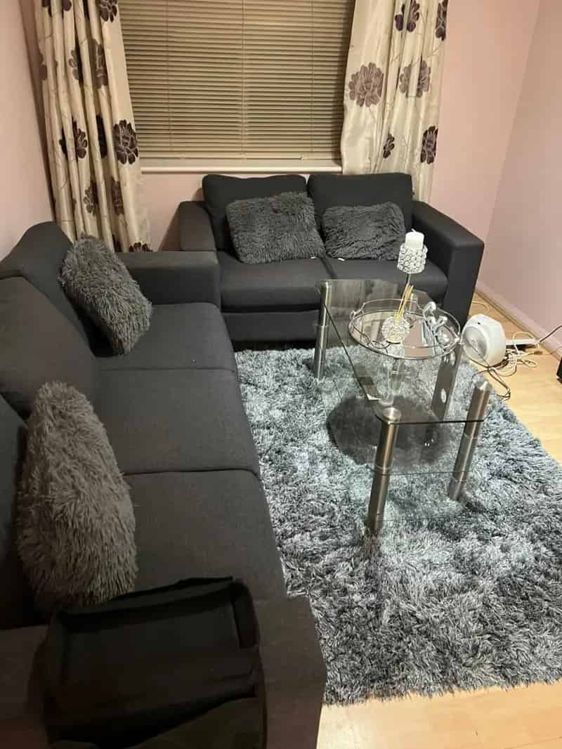 1 Bedroom Flat House to Rent