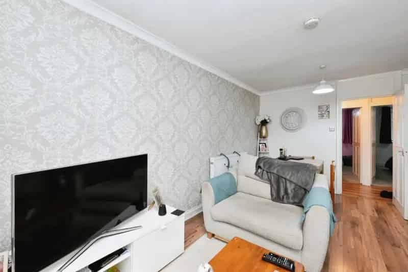 2-Bedroom Flat in Hoddesdon Hertfordshire