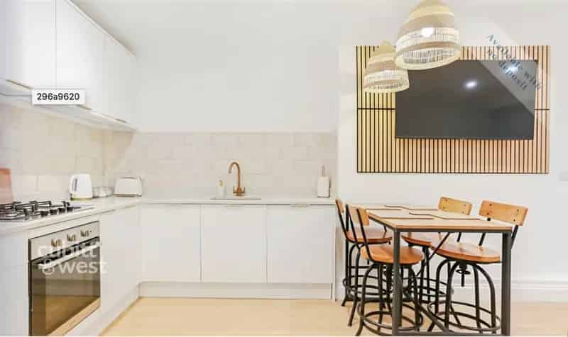 1 Bedroom Flat to Rent Kemptown Seafront Furnished No Deposit