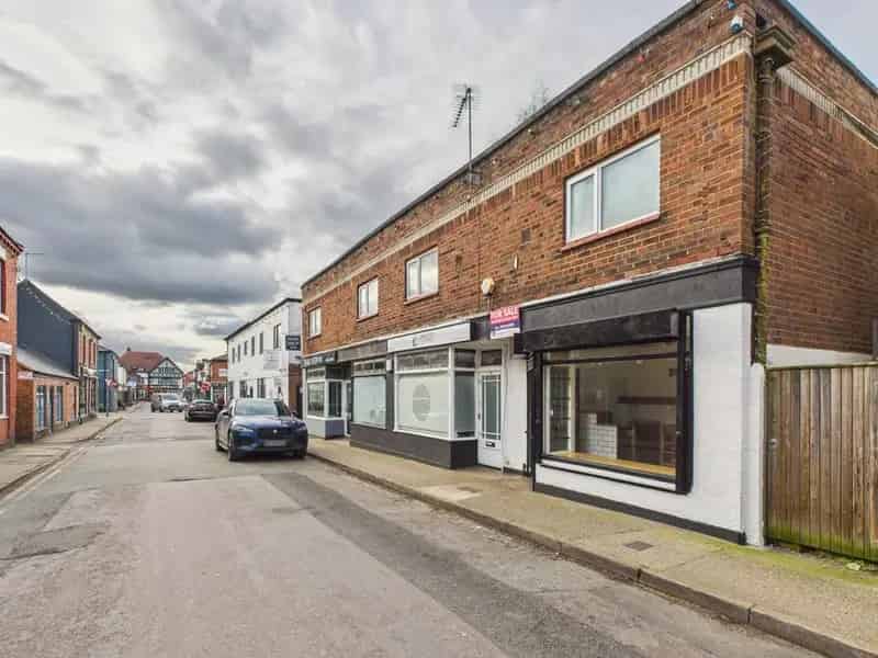 Ground Floor Retail Unit For Sale in Hoole