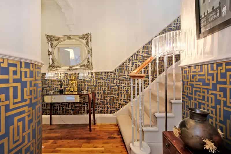 3 Bedroom Granite Mid Terrace House with Garage and Garden