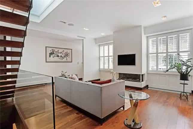 3-Bed Mews House South Kensington 2586sqft Garage