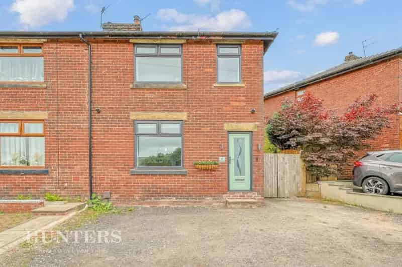 3 Bed Semi-Detached House for Sale