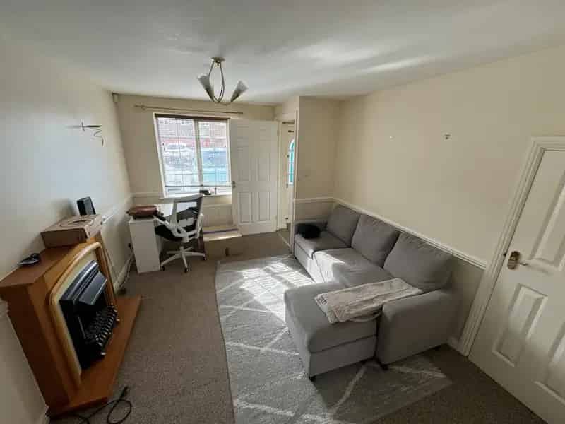 2 Bedroom Townhouse for Rent