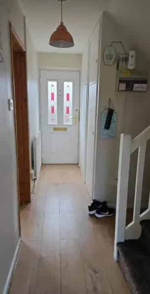 Semi Detached House with Large Garden To Rent