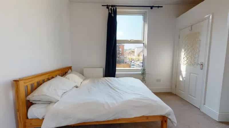 1 Bedroom Terraced House to Rent - Bills Included
