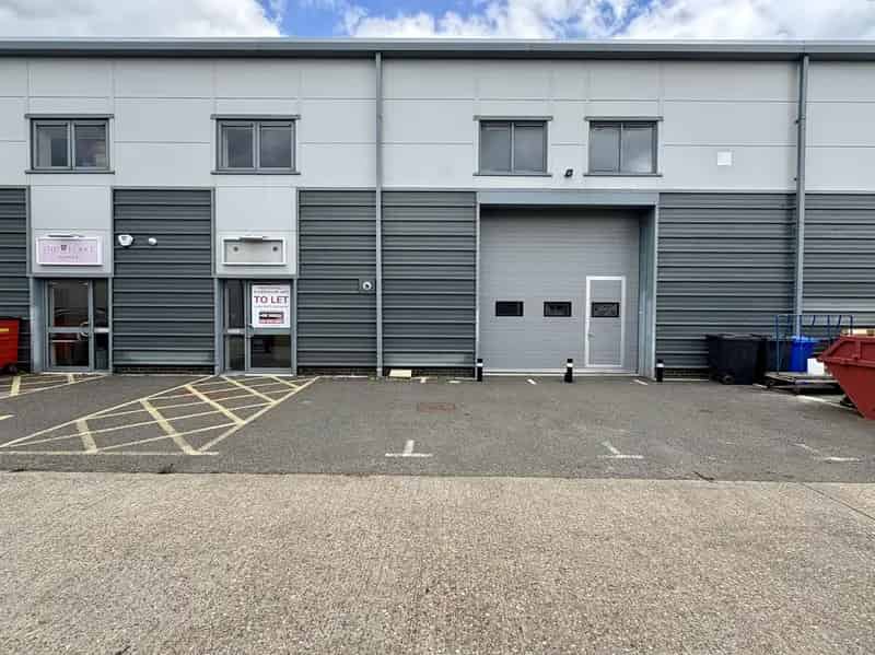 Warehouse Unit with First Floor Offices and Parking