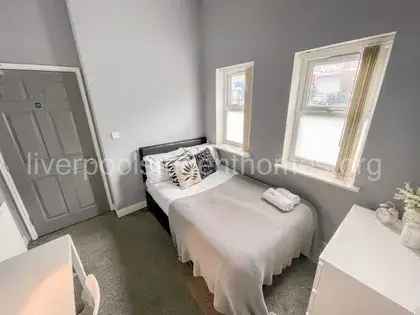 7 Bedroom House in London - Ideal for Students and Young Professionals