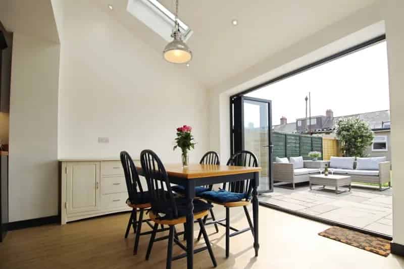 Three Bedroom Mid Terrace House Lower Ely