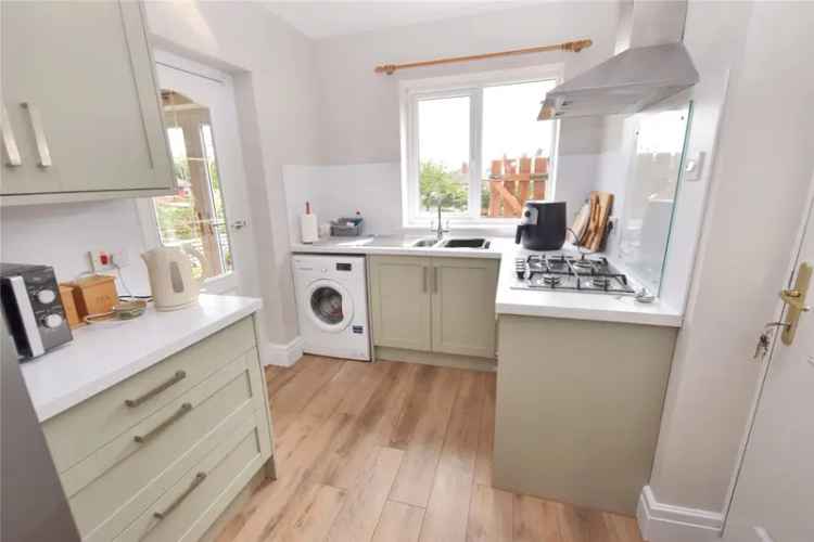 House For Sale in Leeds, England