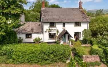 Charming Detached Cottage Lydeard St Lawrence Three Bedrooms Large Gardens