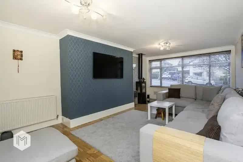 5 Bedroom Bungalow For Sale Huge Plot No Chain Must View