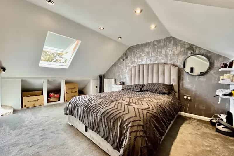 3 Bedroom House East Leeds - Modern Renovation - Zero Deposit Available
